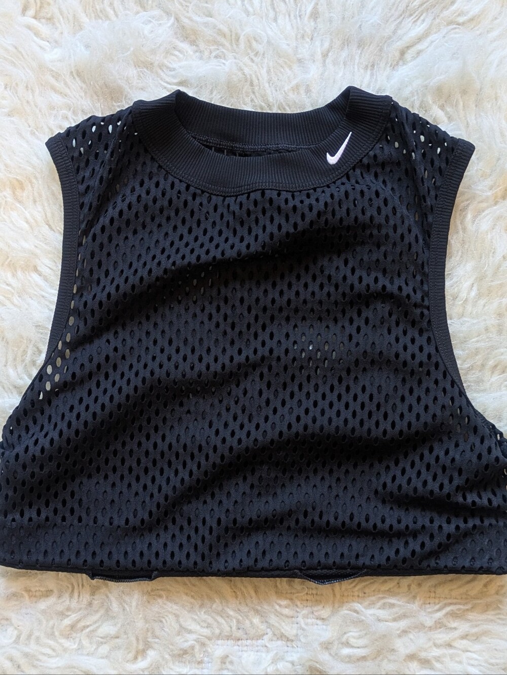 Black Nike Mesh Fishnet Sports Bra Size Medium Women's Activewear